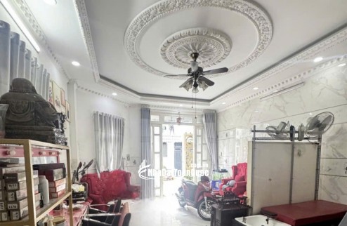 BÁN NHÀ TẠI BÌNH HƯNG HOÀ A. DT 87M2 SHR CHỈ 8.3 TỶ. LH: 0902950730 KHANH.