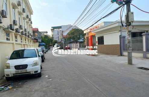 Đất vàng an cư - kinh doanh đắc địa - gần UBND và trường học