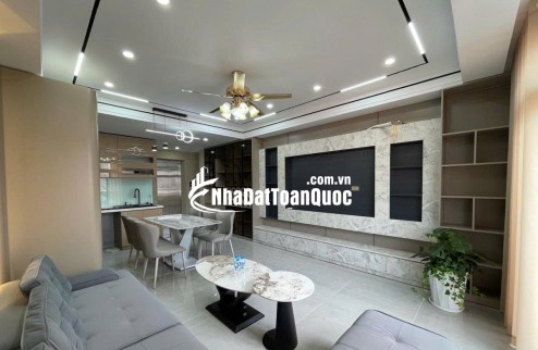 HÓT CHỦ DI CƯ NƯỚC NGOÀI BÁN GẤP NHÀ LONG BIÊN