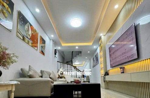 HIẾM BÁN NHÀ NGUYÊN CĂN LÂM DU LONG BIÊN