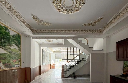 NHÀ MỚI ĐẸP - ĐƯỜNG BÌNH THÀNH - BÌNH HƯNG HOÀ B – DT 95M2 CHỈ 7.9TỶ. LH:O826271379.