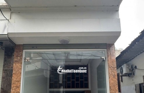 Cần bán nhà xã Đại Thanh,gần Cầu Tó, đã có sổ đỏ, giao thông thuận tiện