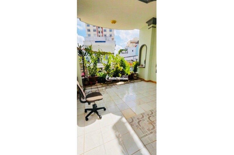 BÁN NHÀ TÂN BÌNH - HXH THÔNG - LẠC LONG QUÂN - BẢY HIỀN - 100M² - NGANG KHỦNG 6M