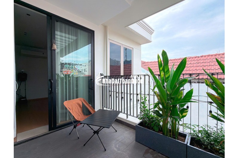 BIỆT THỰ SÂN VƯỜN KHU BỘ CÔNG AN Q7 - 3 TẦNG - 9X17M - 18,5 TỶ. LH:0904523367 (Phương Nhà Nhiều).