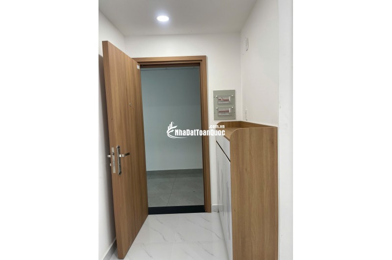 BÁN CHCC XÃ TÂN NHỰT– 85MV 2PN2VS – NỘI THẤT CƠ BẢN - SHR - CHỈ 3.1 TỶ. LH:0906645077.