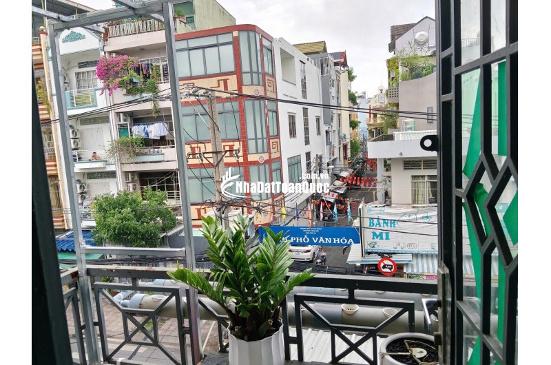 CHO THUÊ NGUYÊN TẦNG 2 PHÒNG  – 37 VĨNH HỘI, QUẬN 4