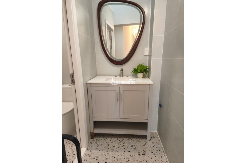 PHÚ NHUẬN – NHÀ ĐẸP FULL NỘI THẤT, HẺM XE HƠI 5M, CHỈ 6.25 TỶ. LH:0775532337.