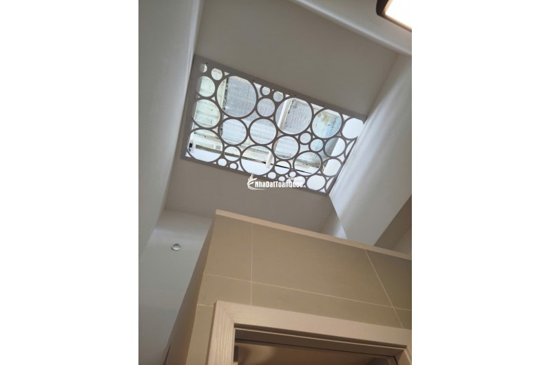 PHÚ NHUẬN – NHÀ ĐẸP FULL NỘI THẤT, HẺM XE HƠI 5M, CHỈ 6.25 TỶ. LH:0775532337.