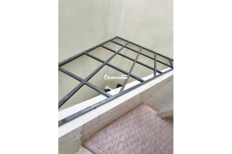NHÀ ĐẸP LÊ THỊ BẠCH CÁT– QUẬN 11 – 42M2 - CHỈ 5.7 TỶ . LH:0775532337.