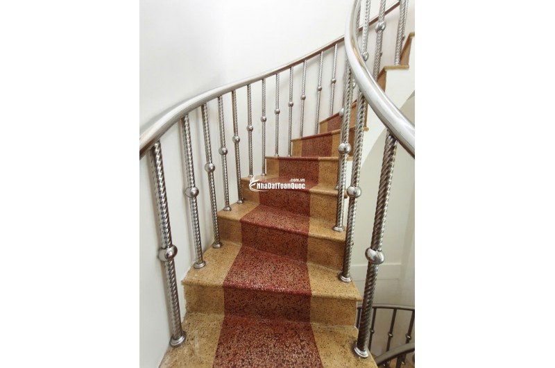 NHÀ ĐẸP LÊ THỊ BẠCH CÁT– QUẬN 11 – 42M2 - CHỈ 5.7 TỶ . LH:0775532337.
