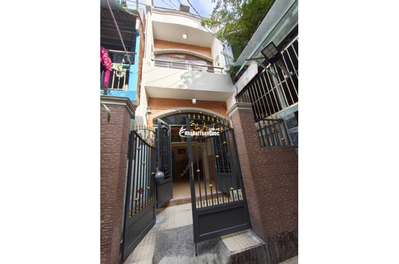 NHÀ ĐẸP LÊ THỊ BẠCH CÁT– QUẬN 11 – 42M2 - CHỈ 5.7 TỶ . LH:0775532337.
