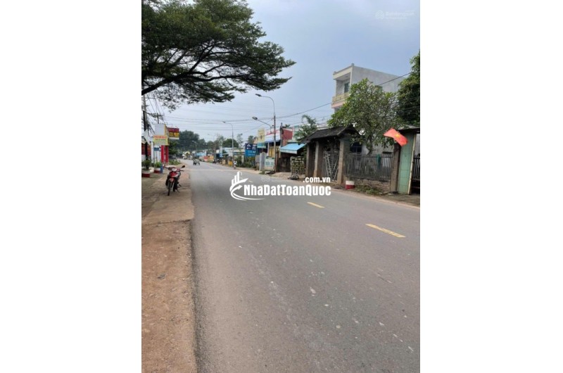 Bán đất thổ cư 530m2, mặt tiền 8m, dài 60m, sổ đỏ, 21 tỷ, Hóc Môn - Đông Thạnh. LH: 0986325373