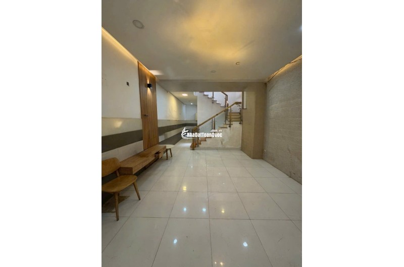  NHÀ CHÍNH CHỦ 8 X 12 HƠN 7 TỎI, PHẠM HỬU LẦU, PHÚ MỸ, QUẬN 7