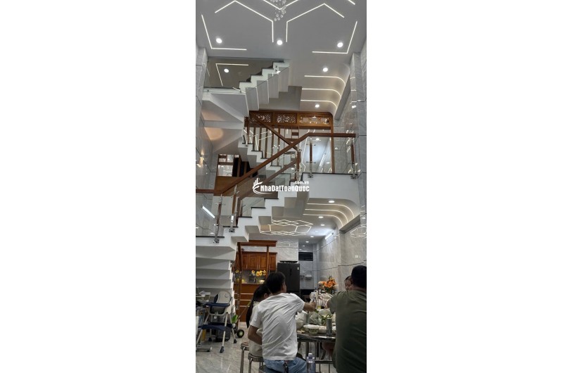 Bán nhà mới cao cấp hẻm 1768 Tỉnh Lộ 10 Quận Bình Tân ( cũ )