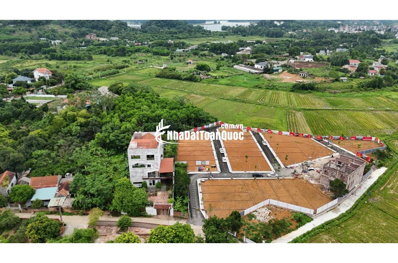 GIÁ CỰC RẺ, QUỸ CỰC HIẾM, DỄ THANH KHOẢN, SÁT QL 21, ĐHQG, FPT