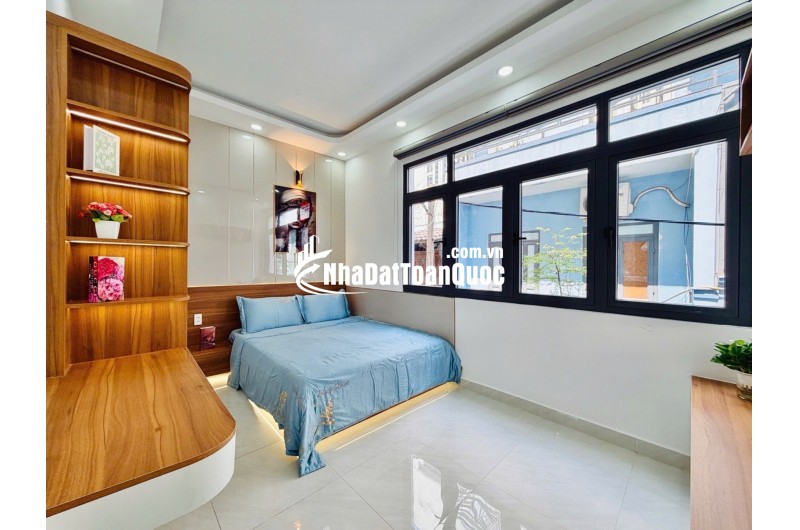 NHÀ MỚI ĐẸP - 3 TẦNG BTCT - NGANG LỚN 8.6m - FULL NỘI THẤT - CHỈ NHÍCH 5T.Ỷ TL