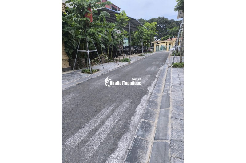 Bán Lô đất 115m2 - Làn 2 KĐT Nguyên Khê - Đông Anh - Hà Nội. Giá 95tr/m2