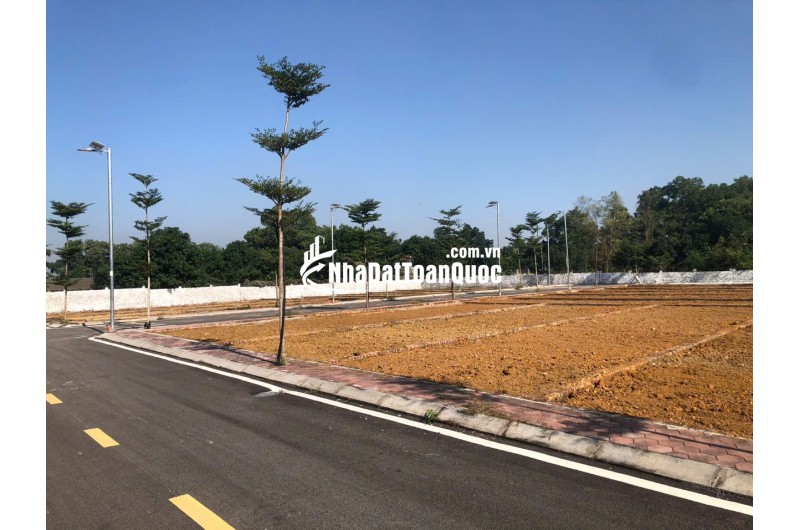 CẦN TIỀN KINH DOANH, CHIẾT KHẤU SÂU LÔ ĐẤT PHÚ CÁT NGÃ TƯ VAI RÉO