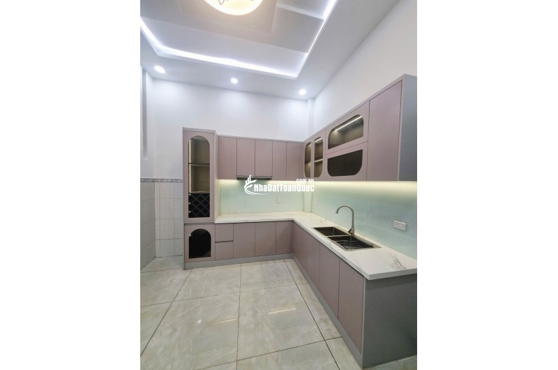 MẶT TIỀN KINH DOANH NHÁNH LÂM THỊ HỐ - 80m2 - 3 TẦNG - HÀNG XÓM VỚI HIỆP THÀNH CITY - ĐỦ TIỆN ÍCH KHÔNG THIẾU CHI - 6.6 TỶ TL