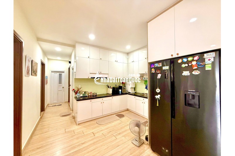 Bán Căn Hộ CC 3PN 2WC - Tầng cao tại D2B Topazelite Q8 (cũ)