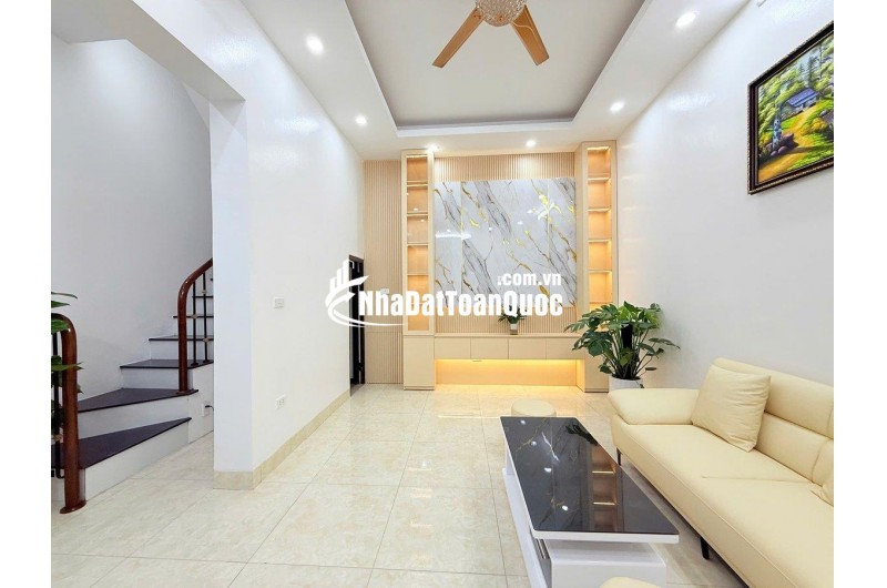 CHỈ 1 CĂN DUY NHẤT 33M – KHÔNG CÓ CĂN THỨ 2 TRONG TẦM GIÁ GẦN 7 TỶ NHÀ ĐẸP Ở LUÔN- THOÁNG MÁT TRUNG TÂM QUẬN HAI BÀ TRƯNG ,