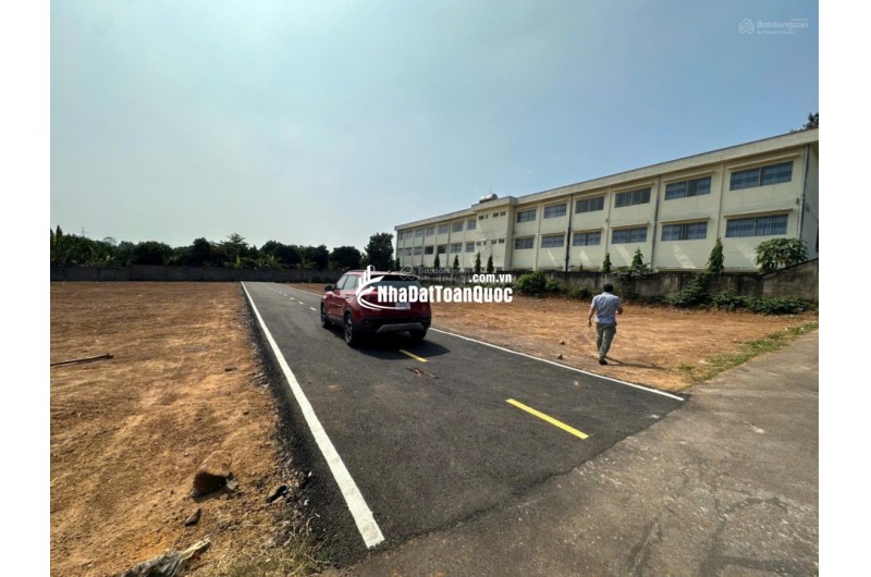 Bán đất Đường Đông Thạnh 2, 21 tỷ, 530m2, view đẹp, nhiều tiện ích