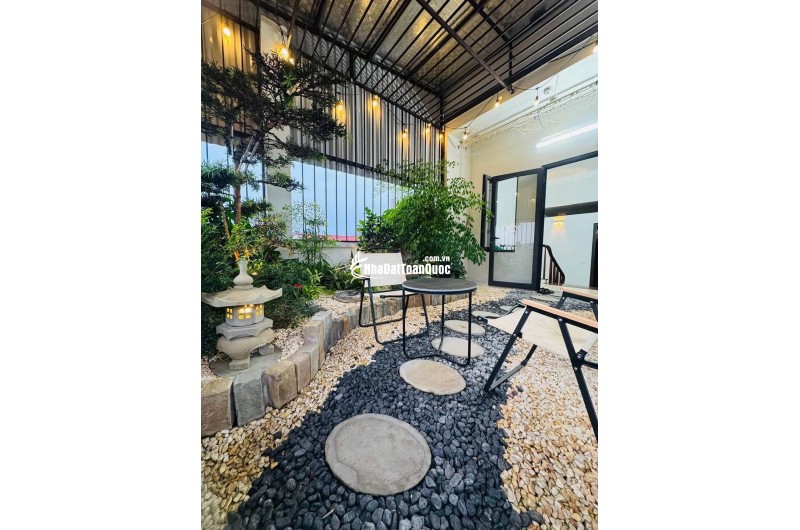 Nhà thật - Phố trạm, Long Biên  6.3 tỷ 30M - Nhà mới sổ đỏ