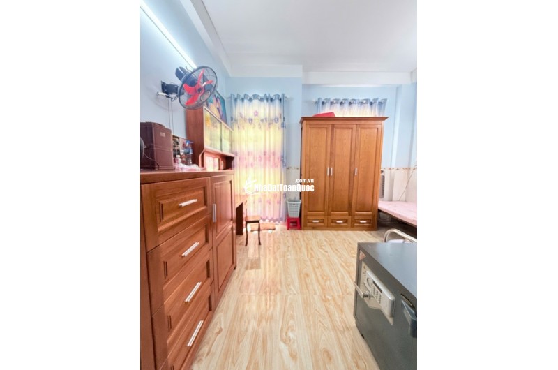 CHÍNH CHỦ CẦN BÁN NHÀ ĐƯỜNG TÂN KỲ TÂN QUÝ 52M CHỈ 10 TỶ TL