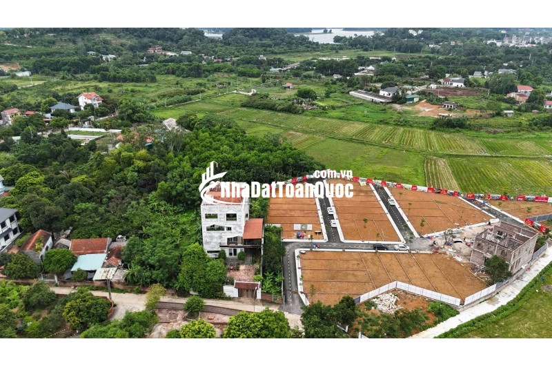 HÓT HÓT DUY NHẤT QUỸ ĐẤT CỰC KỲ TIỀM NĂNG TẠI HÒA LẠC, ANH CHỊ NHANH TAY KẺO LỠ CƠ HỘI