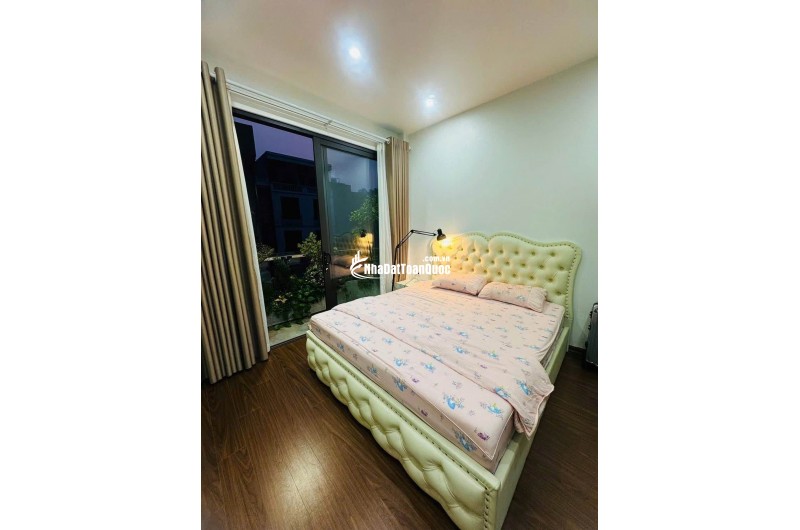 Nhà thật - Phố trạm, Long Biên  6.3 tỷ 30M - Nhà mới sổ đỏ