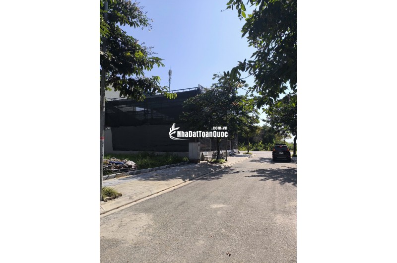 Bán Đất 250m2 Khu C - Khu đô thị Nguyên Khê - Đông Anh - Hà Nội. Giá 105tr/m2