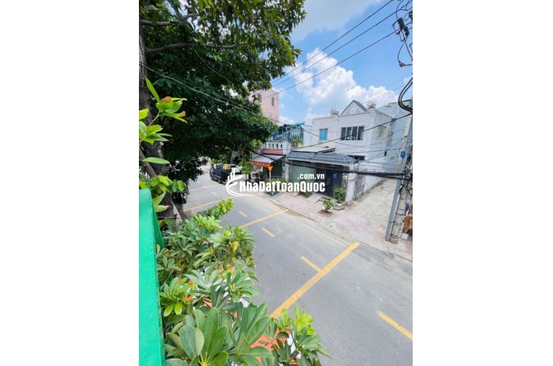 Bán đất thổ cư 300m2 Đông Thạnh, Hóc Môn - 13 Tỷ - Sổ Đỏ