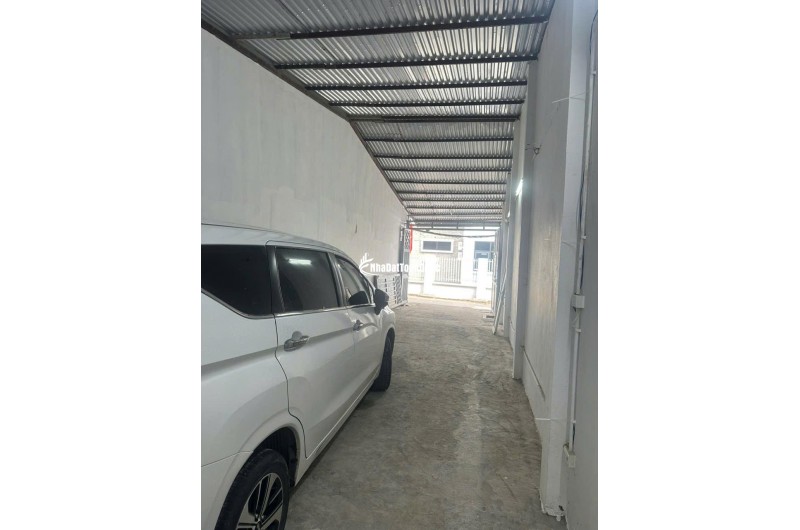 Chính chủ bán lô đất có sẵn nhà đang cho thuê xưởng, trc nhà oto tránh, xe oto to đỗ trong nhà, tại Tương Mai, Hoàng Mai