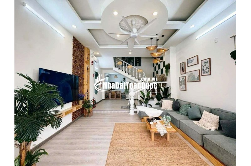 BIỆT THỰ 3 TẦNG - LÔ GÓC PHẠM HÙNG, HÒA XUÂN - 190M² – 8,7 TỶ