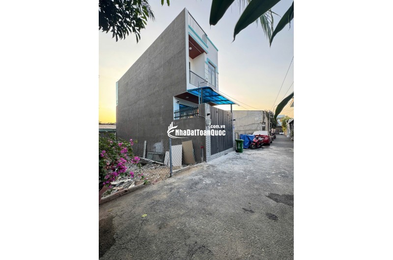 Lô đất gần Vinhomes Grand Park Q9- 68m2 – Nhỉnh 3 tỷ – Đường ôtô tránh –KDC bàn cờ