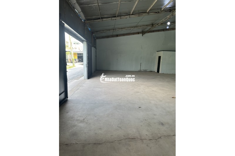 CHO THUÊ KHO / XƯỞNG ĐẸP 250M2 – P.BÌNH TRỊ ĐÔNG, BÌNH TÂN, TP.HCM. Lh:0903900638.