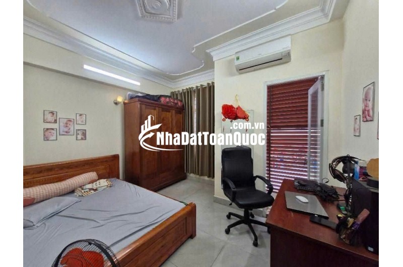 NHÀ MẶT TIỀN LÔ GÓC KINH DOANH ĐỈNH TRỊNH ĐÌNH TRỌNG - PHÚ TRUNG- TÂN PHÚ- DT 5.1*22m - 5TẦNG BTCT-CHỈ 18.X TỶ