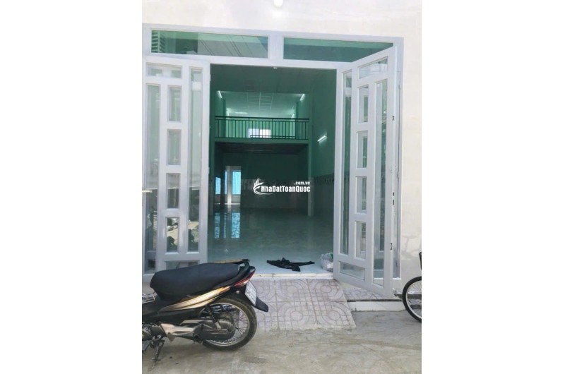NHÀ 2 MT HẺM XE HƠI NGUYỄN VĂN QUÁ - 80M2 VUÔNG A4 - GIÁ CHỈ 4 TỶ Ở NGAY