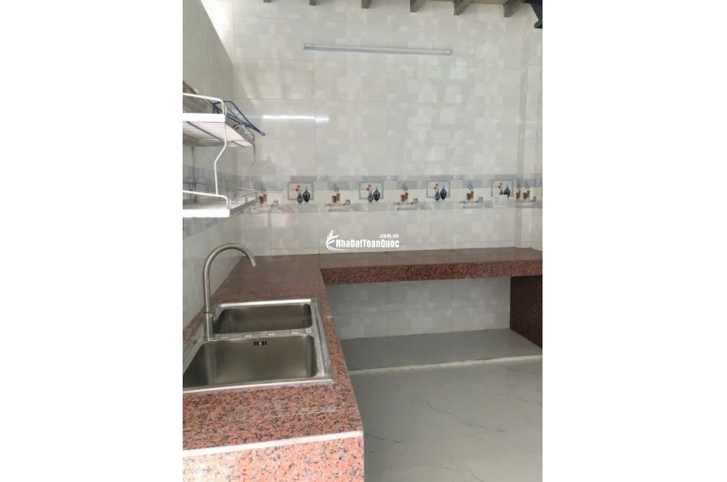 NHÀ 2 MT HẺM XE HƠI NGUYỄN VĂN QUÁ - 80M2 VUÔNG A4 - GIÁ CHỈ 4 TỶ Ở NGAY