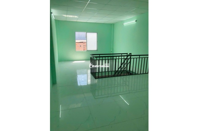 NHÀ 2 MT HẺM XE HƠI NGUYỄN VĂN QUÁ - 80M2 VUÔNG A4 - GIÁ CHỈ 4 TỶ Ở NGAY