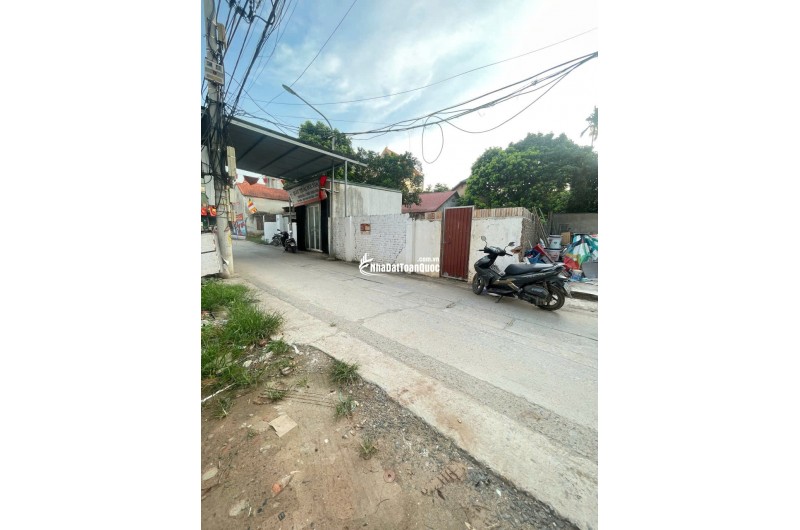 ngộp thở ngân hàng, chủ bán gấp mảnh đất đẹp, kinh doanh đắc địa