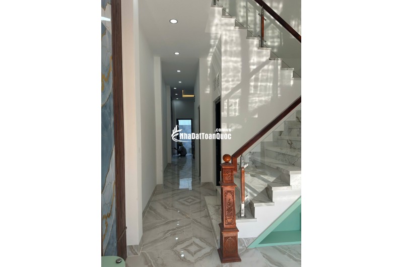 BÁN NHÀ CẦN GIUỘC, TÂY NINH - 82MV - SHR HOÀN CÔNG ĐẦY ĐỦ - CHỈ 3.5 TỶ. LH:0933696918