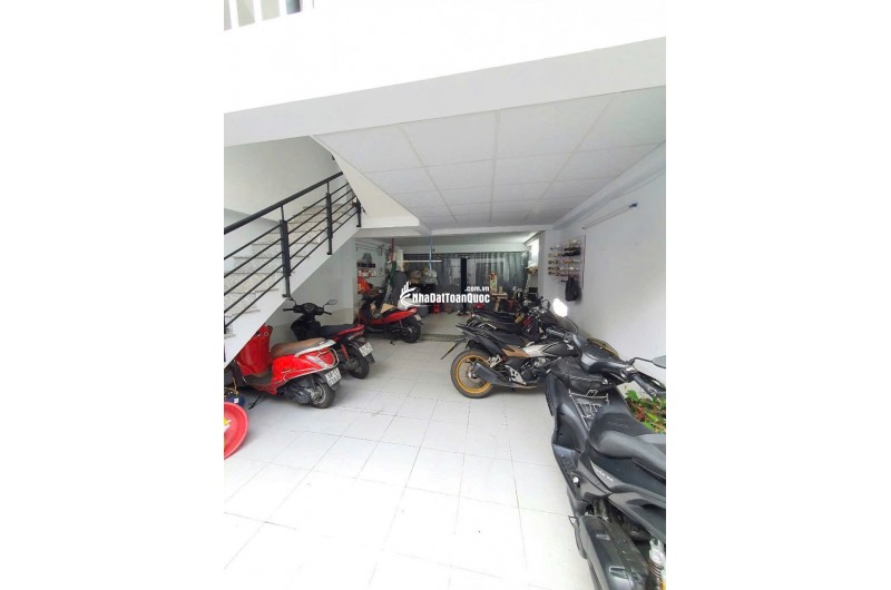 CHDV Đường Văn Cao  Tân Phú  130m2  Ngang Khủng Hơn 6m  20 Phòng Dòng Tiền 720 Triệu/ Năm - Nhỉnh 14 Tỷ Xíu