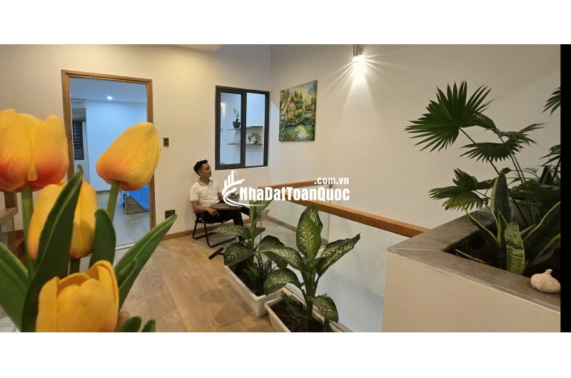 NHÀ ĐẸP 3T - NGÔ THẾ VINH -100M2 - 10,95 TỶ