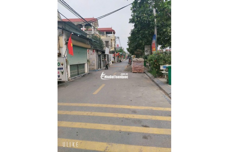 Chuyển nhượng gấp đất thổ cư, gần trường học, trạm y tế. Giá đầu tư
