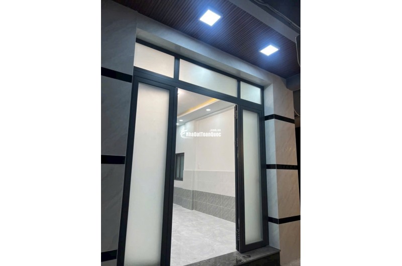 NHÀ MỚI ĐẸP HUỲNH TẤN PHÁT , PHÚ THUẬN ,  Q7 - 20M2 -2PN CHỈ 1 TY 270TR