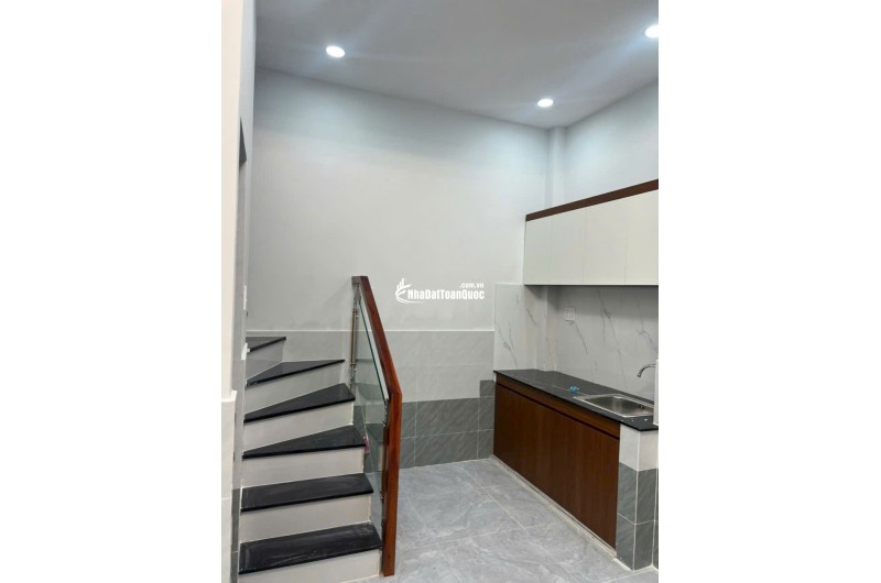 NHÀ MỚI ĐẸP HUỲNH TẤN PHÁT , PHÚ THUẬN ,  Q7 - 20M2 -2PN CHỈ 1 TY 270TR