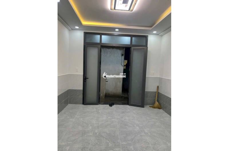 NHÀ MỚI ĐẸP HUỲNH TẤN PHÁT , PHÚ THUẬN ,  Q7 - 20M2 -2PN CHỈ 1 TY 270TR