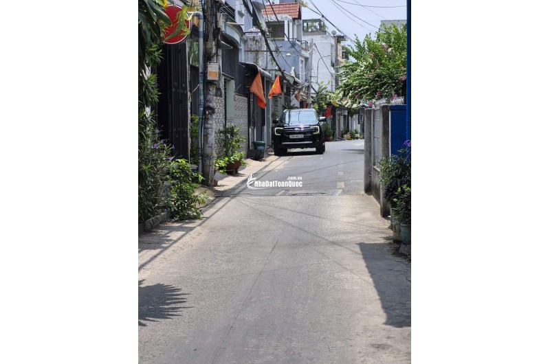 Bán nhà cấp 4 đường số 2 Lò Lu - 172m2 - CN 152m2. chỉ 7,5 tỷ