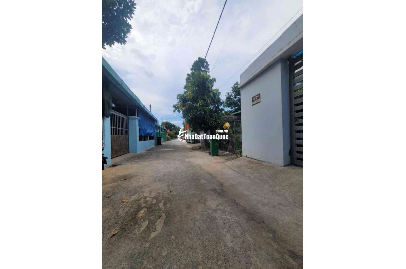 BIỆT THỰ SÂN VƯỜN 313M2 - CHỢ XUÂN THỚI THƯỢNG - FULL NỘI THẤT - 8TỶ960TR LH:0369571337.